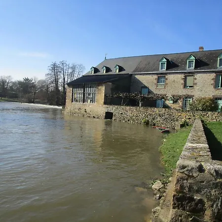 Gite Le Bourgneuf Fresnay-sur-Sarthe Exterior photo